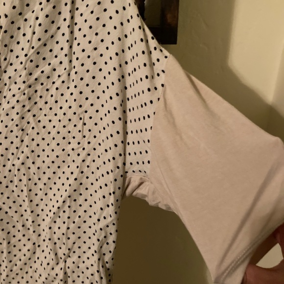 Flowy black and white blouse - Picture 4 of 6